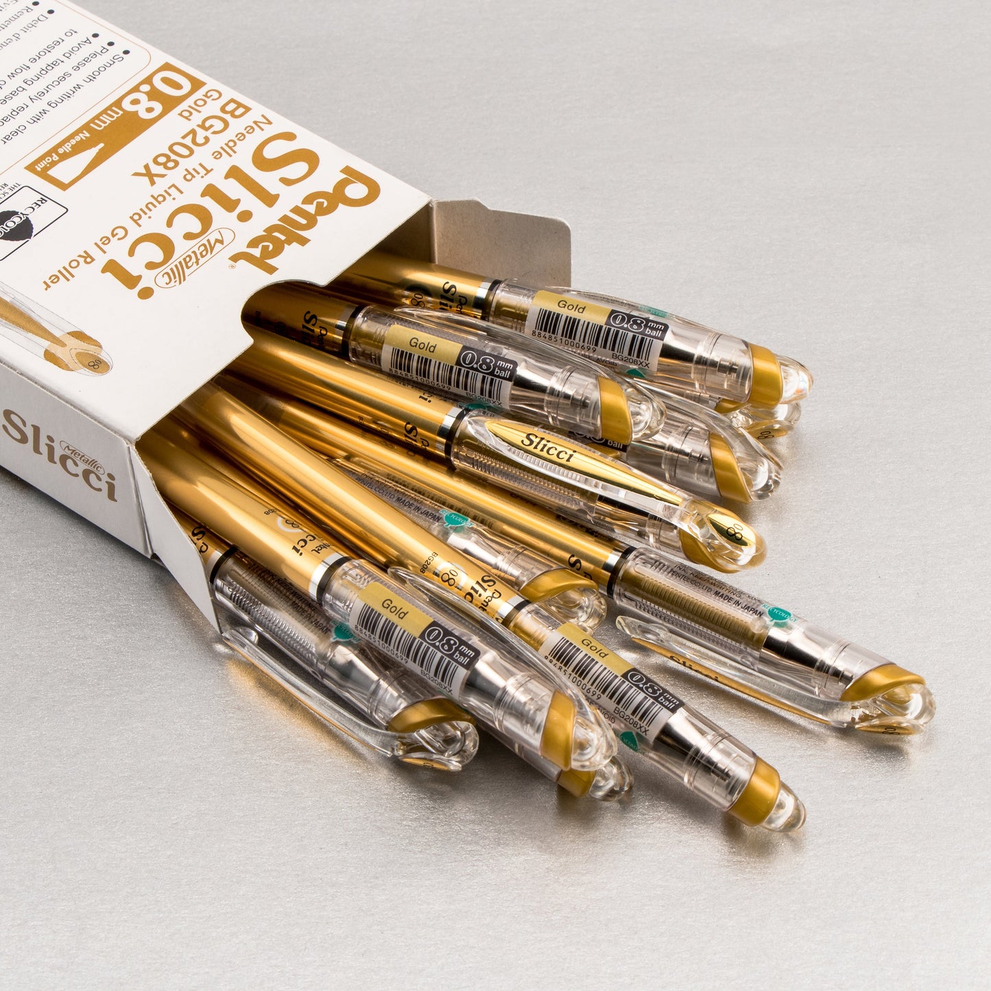 Pentel Arts Slicci METALLIC (0.8mm) Needle Tip Med Gel Pen Gold Metallic Ink (BG208-X)